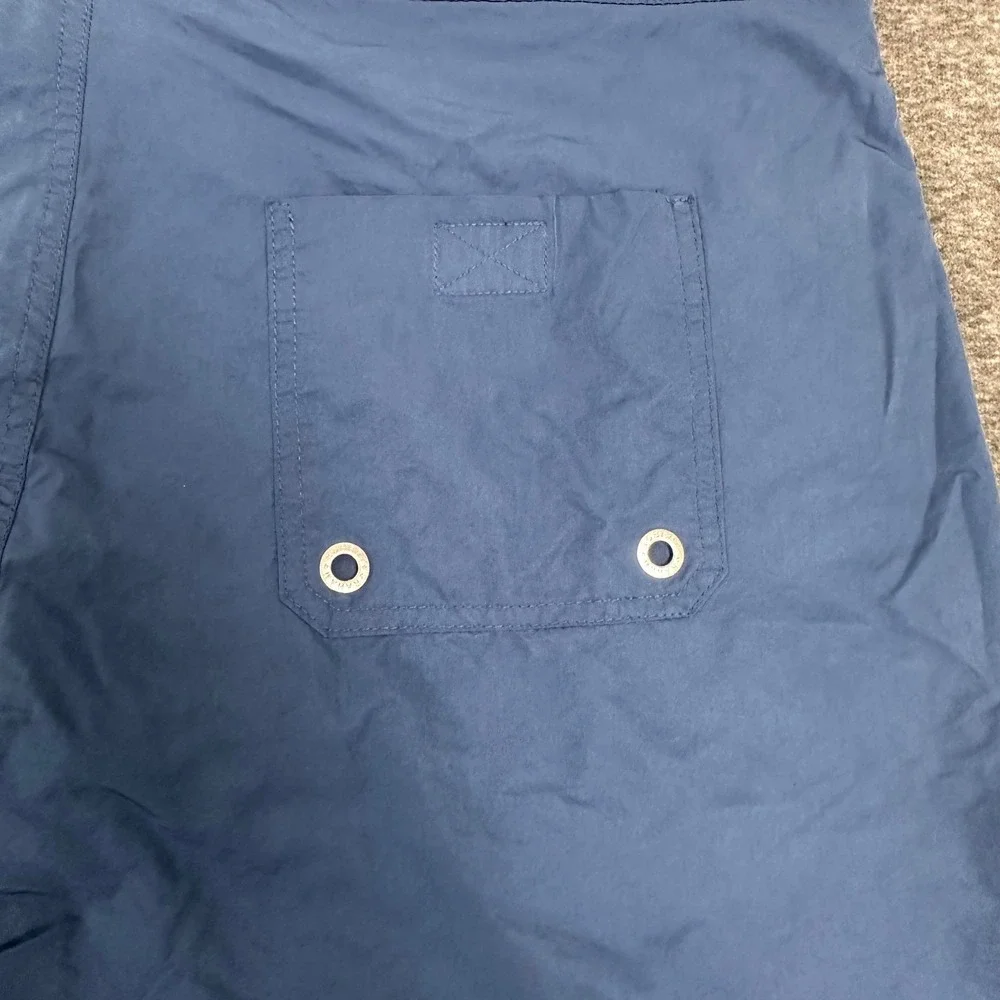 Robert Graham dive into